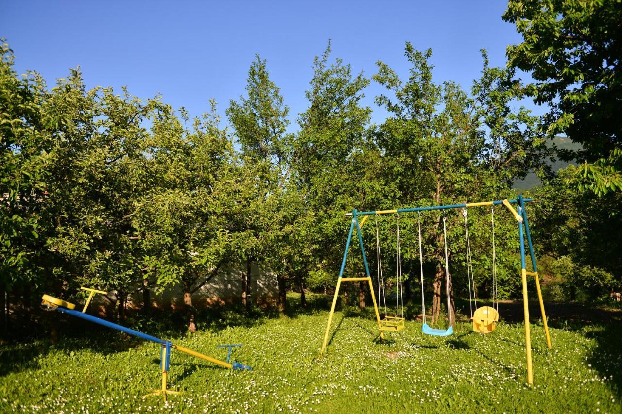 Nia Ferienhaus *